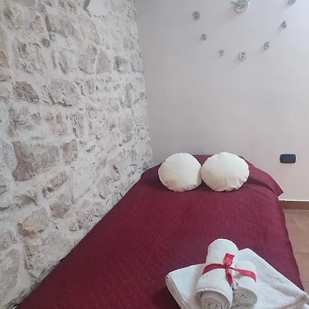 La Casa Nel Vico بيت ضيافة مولفيتا