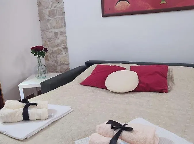 Πανσιόν La Casa Nel Vico