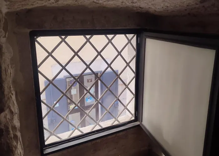 Πανσιόν La Casa Nel Vico 3*